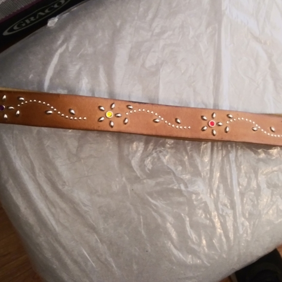 Nine West Belt - Picture 5 of 5